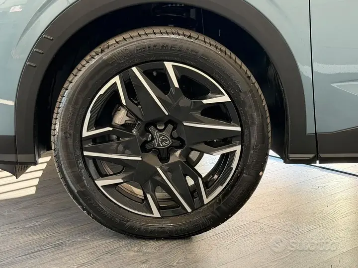 Peugeot 3008 2025 photo 5