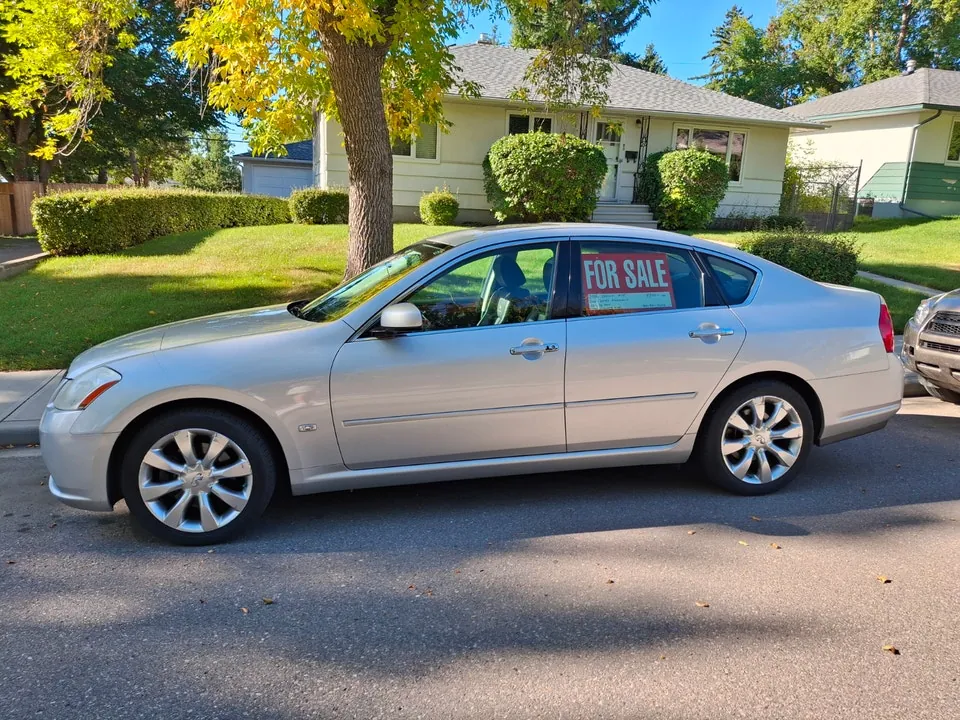 Infiniti M35