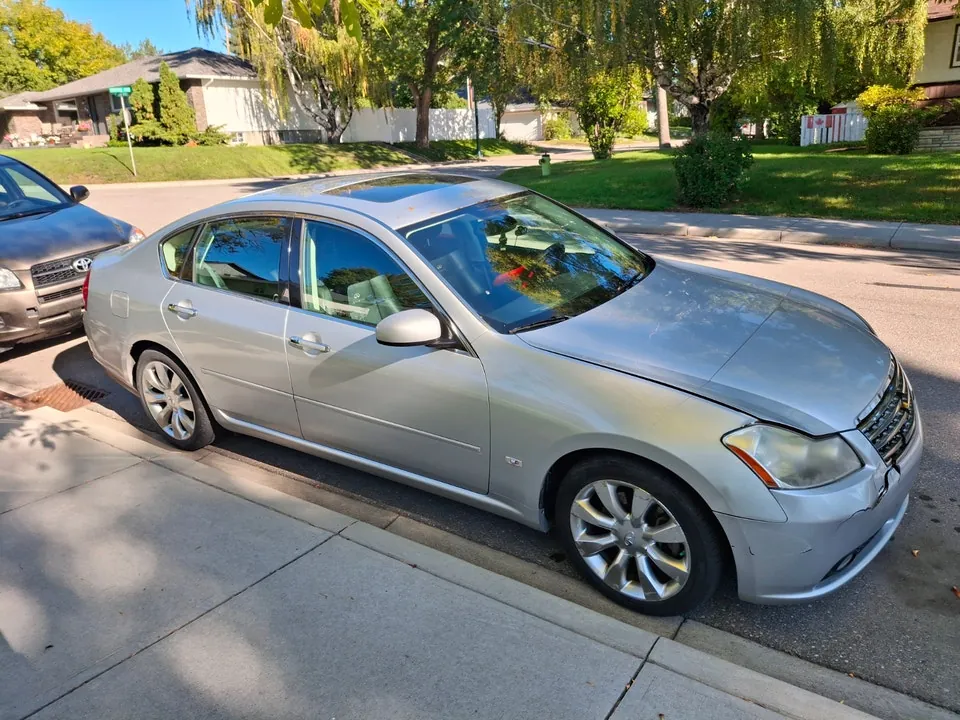 Infiniti M35 2006 photo 2