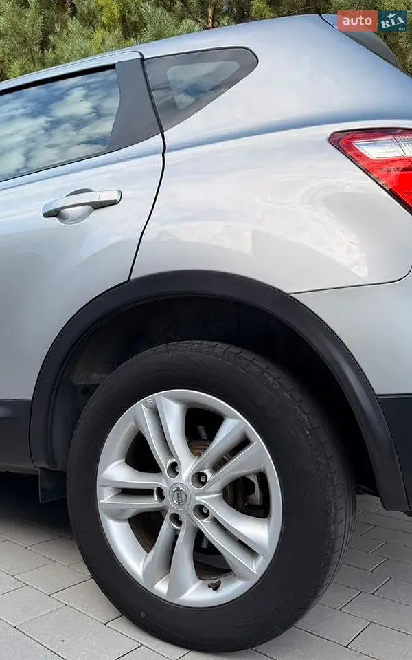 Nissan Qashqai 2013 photo 5