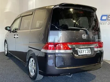Honda Step Wagon 2007 photo 3