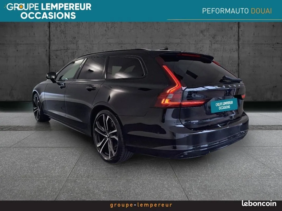 Volvo V90 2022 photo 4
