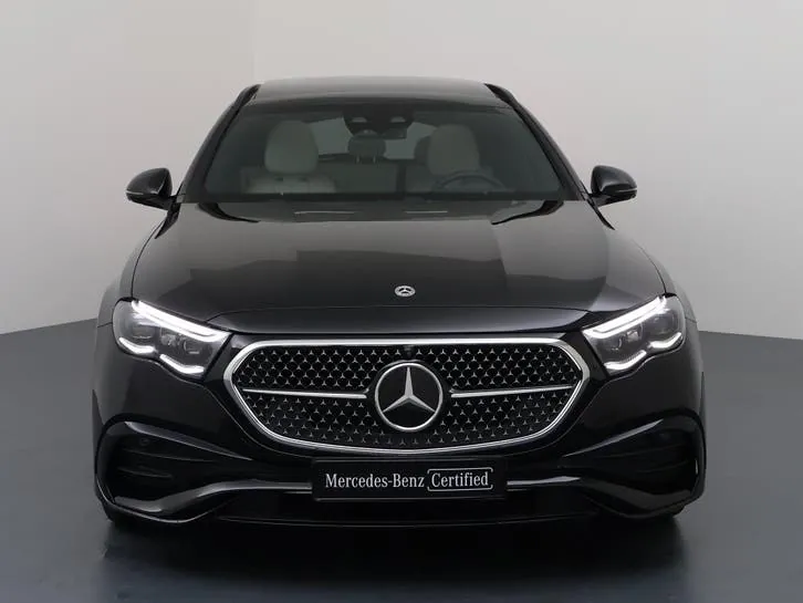 Mercedes-Benz E-Class 2025 photo 3