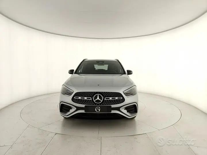 Mercedes-Benz Gla 2020 photo 2