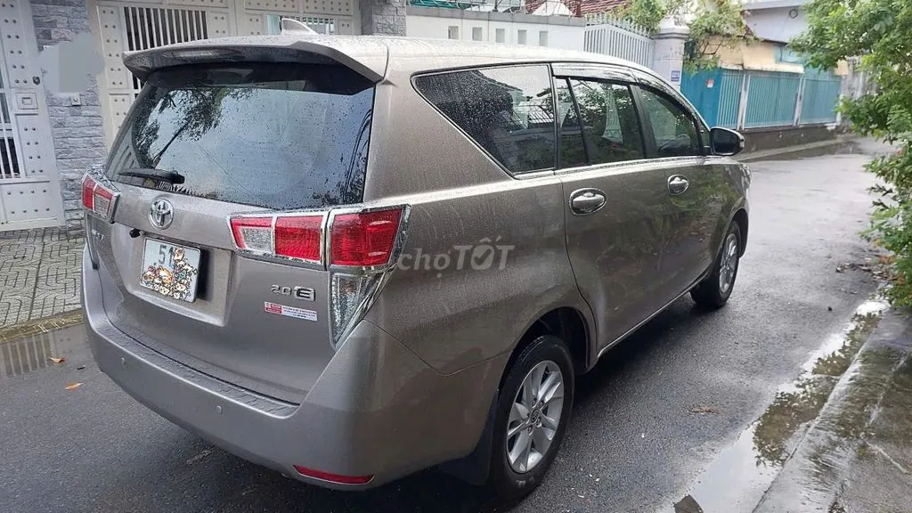 Toyota Innova 2019 photo 2