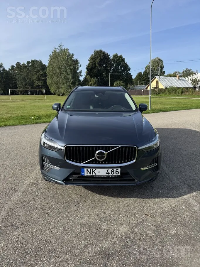Volvo Xc 60 2022 photo 2