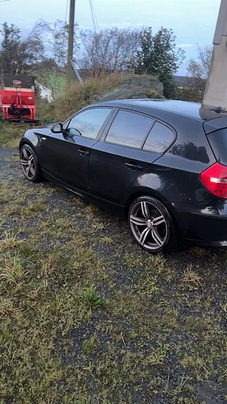 BMW 116D 2009 photo 3