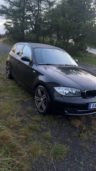 BMW 116D 2009 photo 2