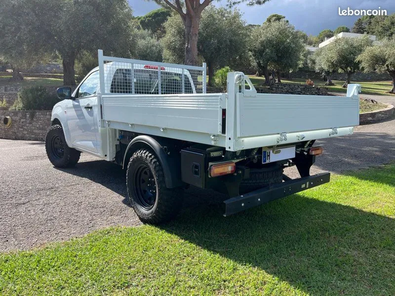 Isuzu D-Max 2026 photo 3