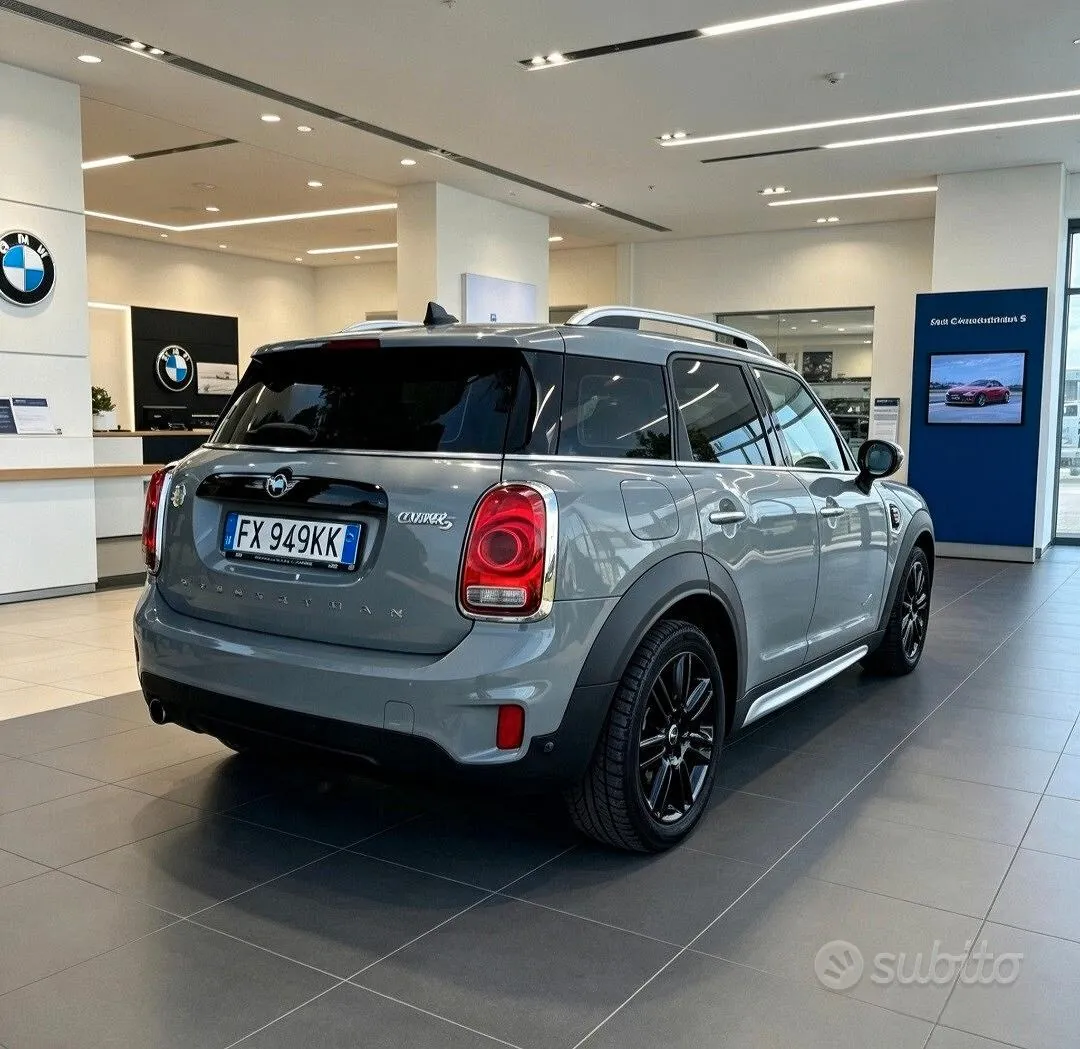 Mini Countryman 2019 photo 2