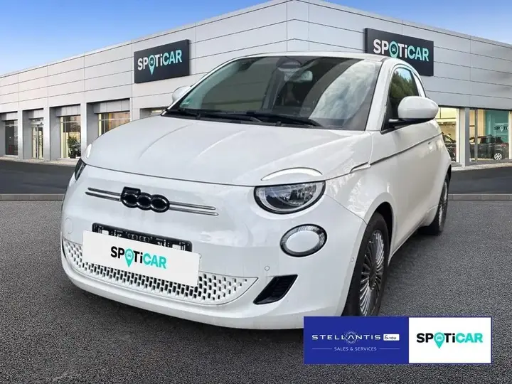 Fiat 500E