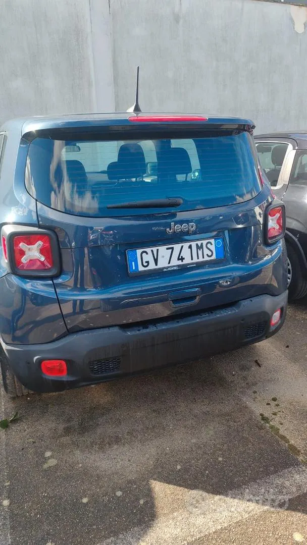 Jeep Renegade 2024 photo 4