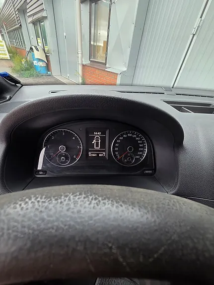 Volkswagen Caddy 2011 photo 3