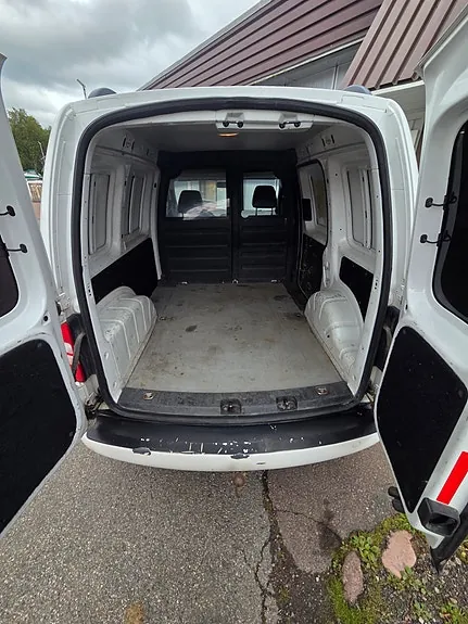 Volkswagen Caddy 2011 photo 2