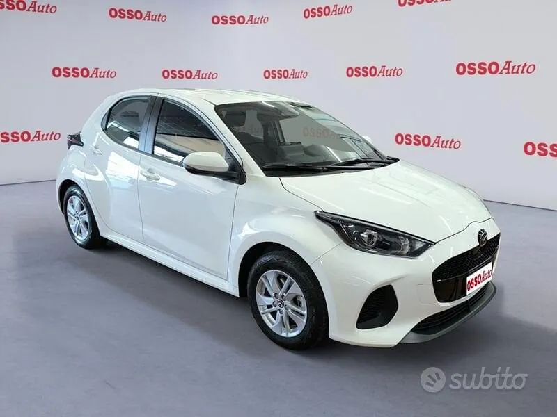 Mazda Mazda2 2026 photo 2