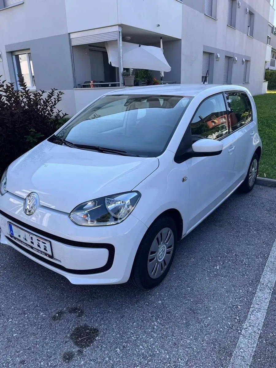 Volkswagen Up 2013 photo 2