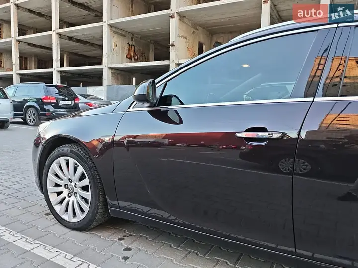 Opel Insignia 2011 photo 4