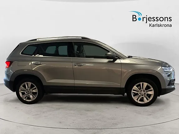 Skoda Karoq 2022 photo 2