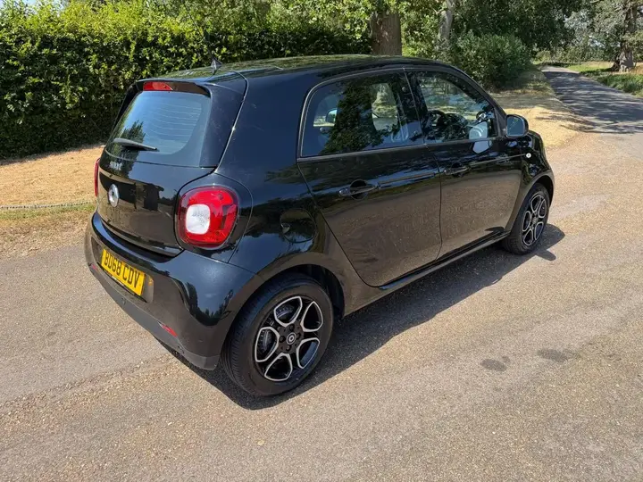 Smart Forfour 2018 photo 4