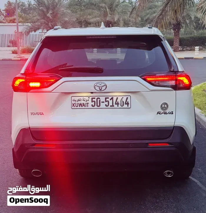 Toyota Rav 4 2019 photo 4