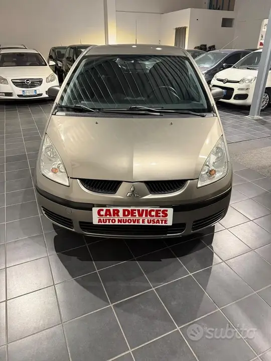 Mitsubishi Colt