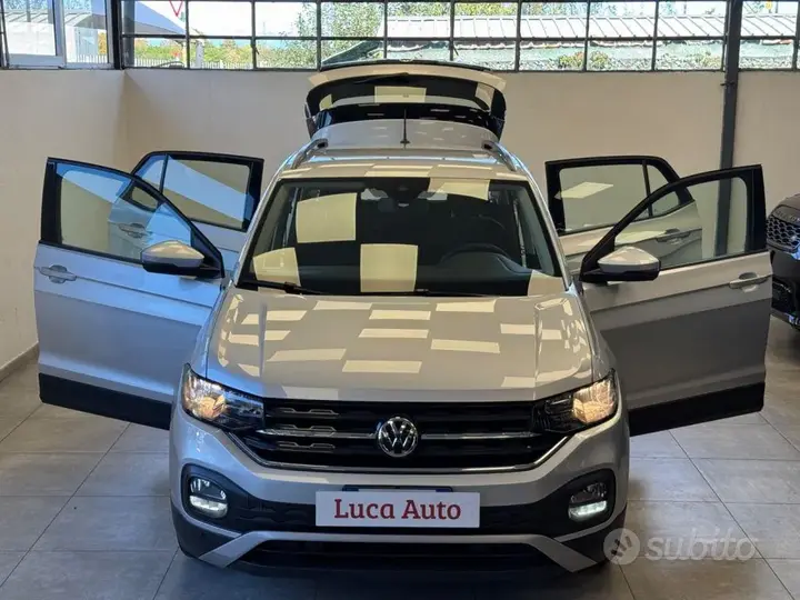 Volkswagen T-Cross 2019 photo 2