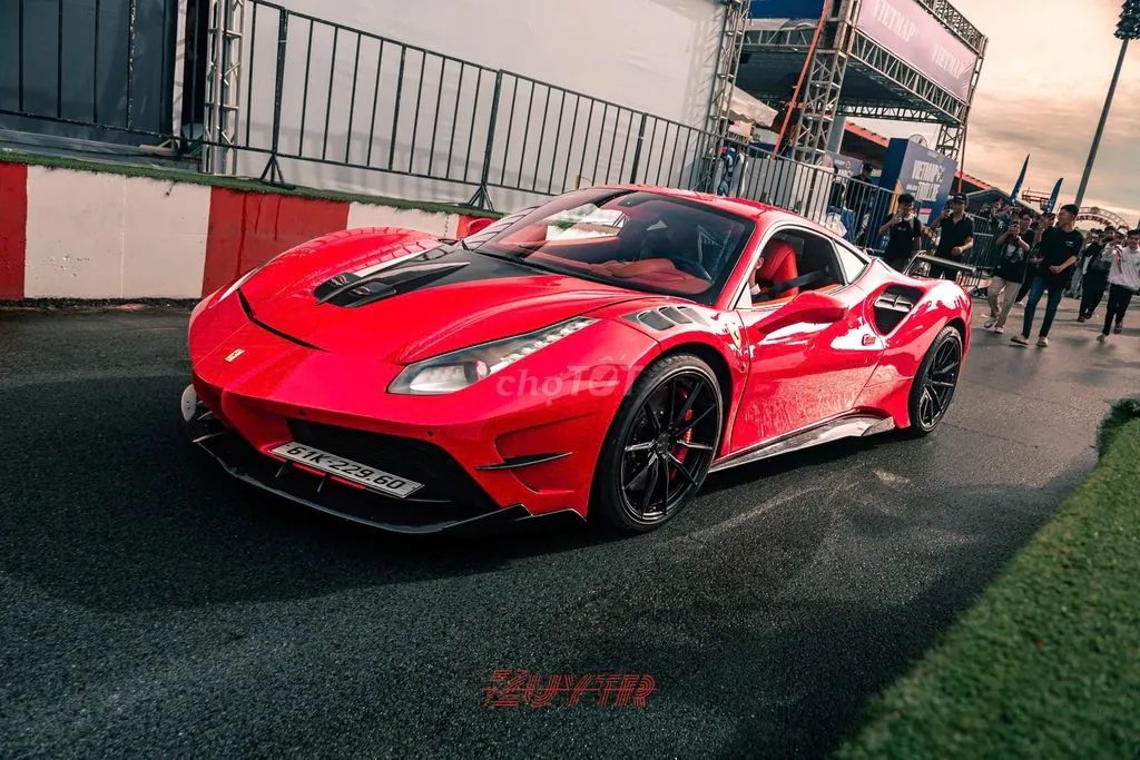 Ferrari 488 Gtb 2015 photo 2