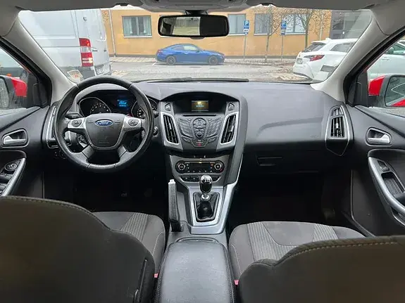 Ford Focus 2013 photo 4