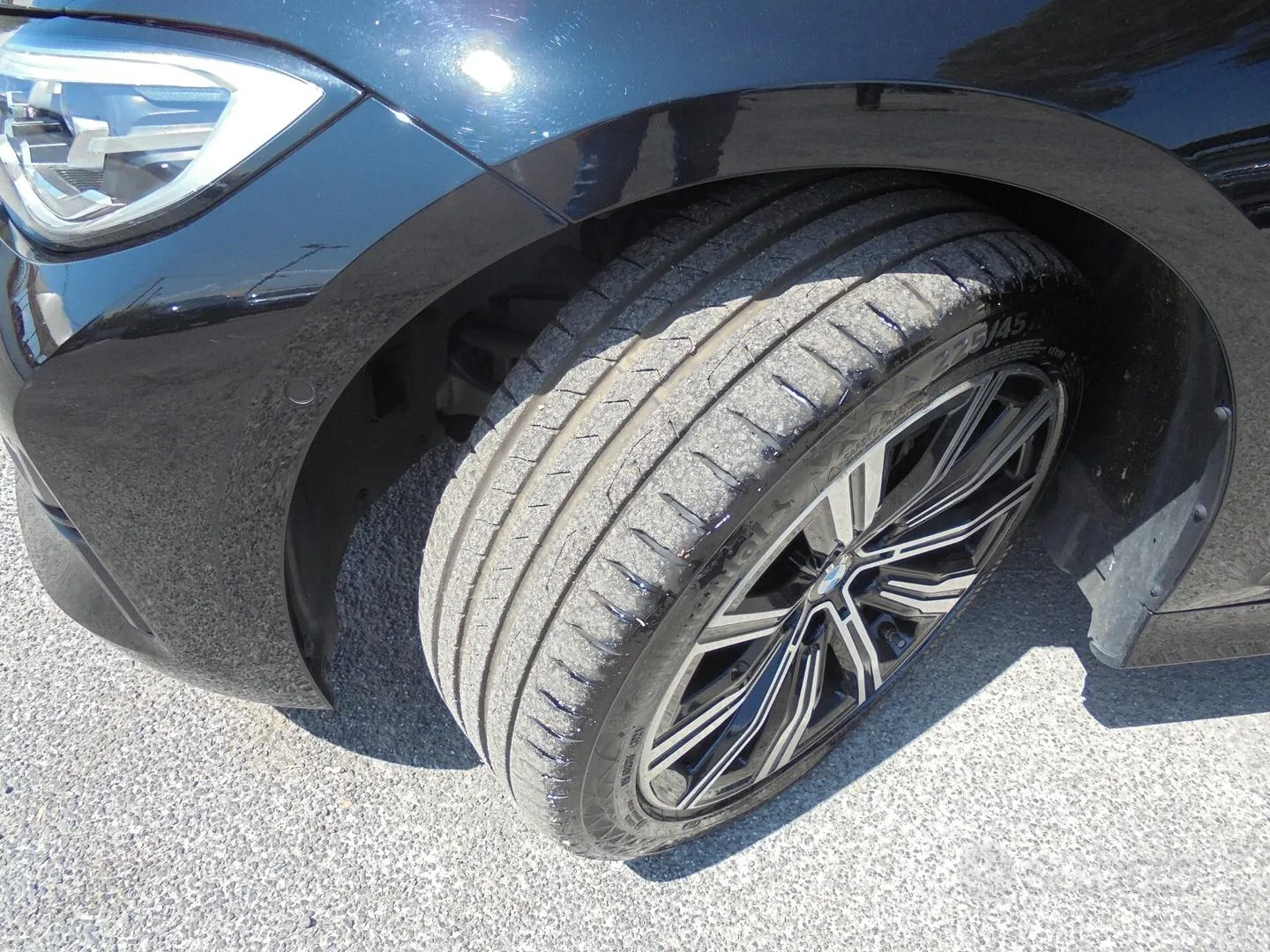 BMW 318 2022 photo 5