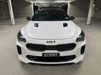 Kia Stinger 2021 photo 2