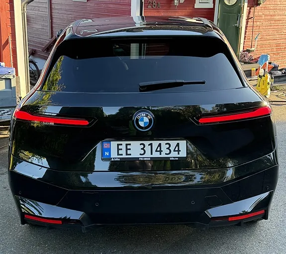 BMW Ix 2022 photo 3