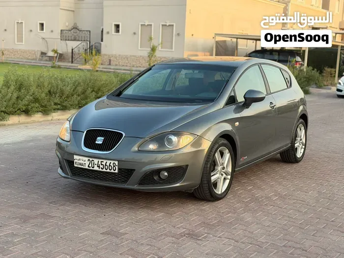 Seat Leon 2013 photo 5