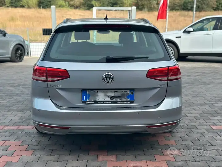 Volkswagen Passat 2019 photo 4