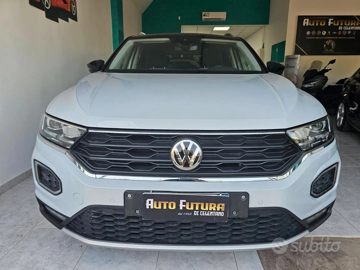 Volkswagen T-Roc 2019 photo 2