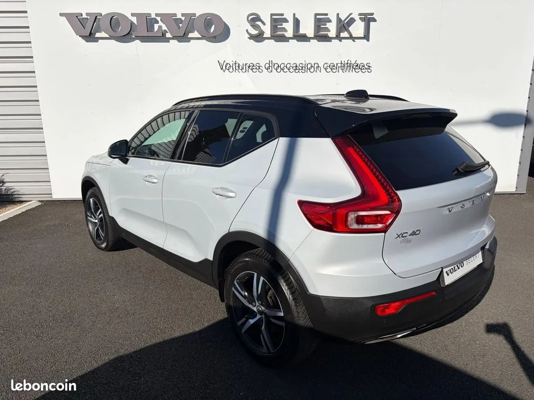 Volvo Xc40 2020 photo 2