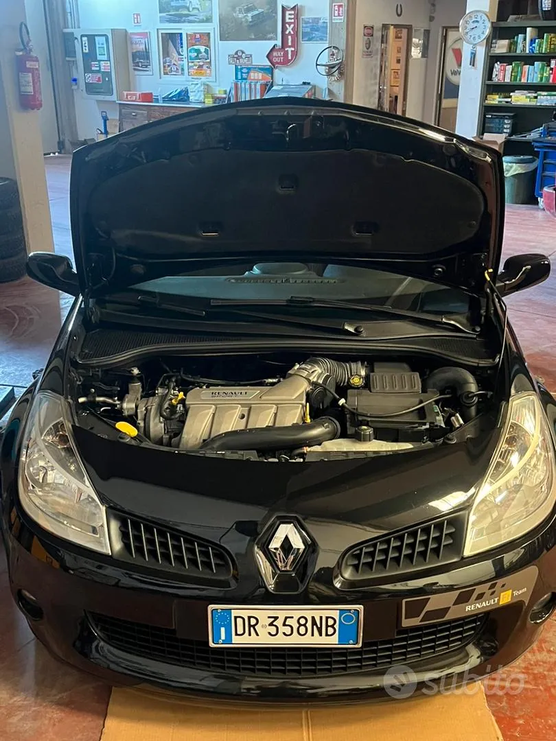 Renault Clio 2008 photo 4