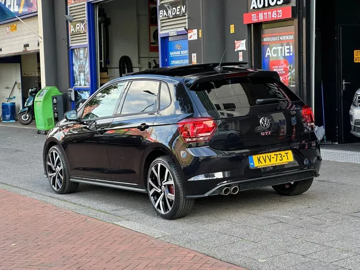 Volkswagen Polo 2021 photo 2