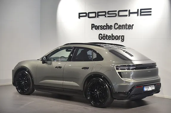 Porsche Macan Turbo 2024 photo 5
