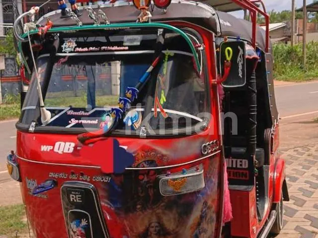 Bajaj Qute 2018 photo 2