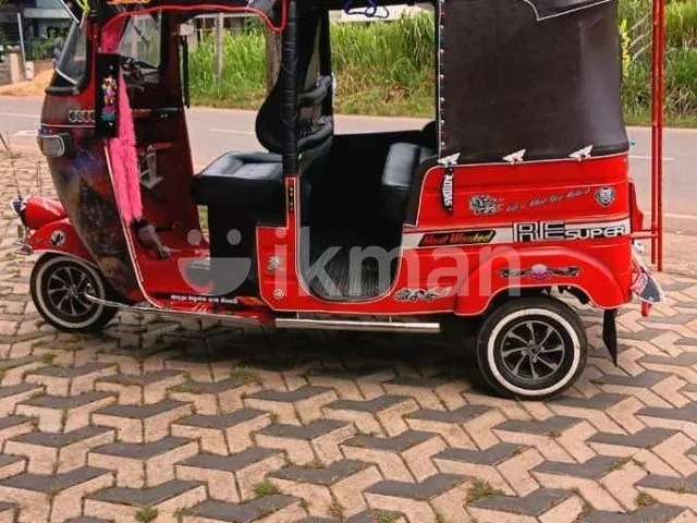Bajaj Qute 2018 photo 3