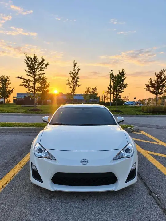 Scion Fr-S