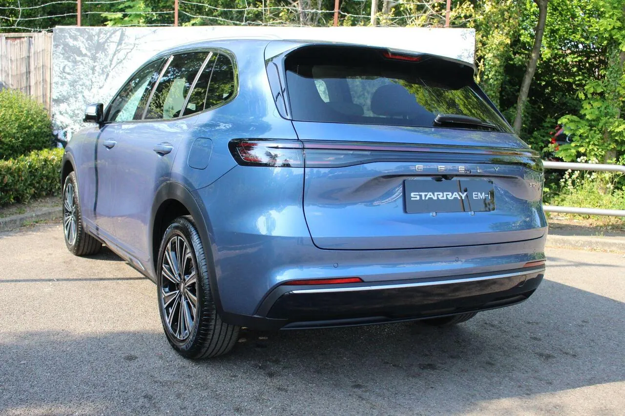 Geely Starray photo 3
