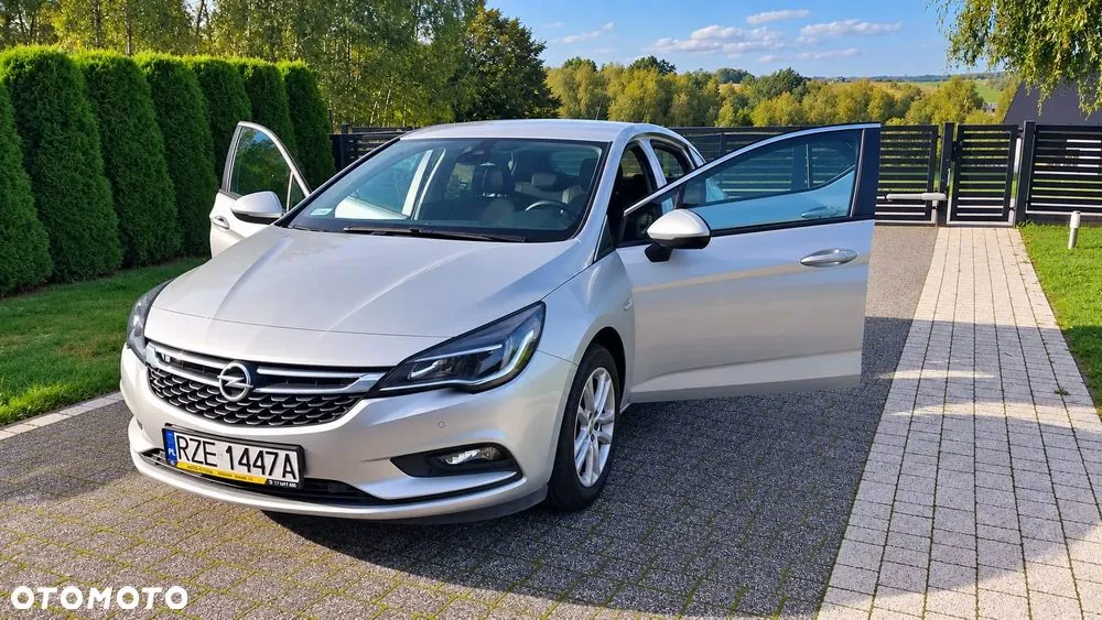 Opel Astra 2018 photo 3