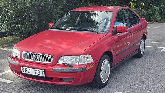Volvo S40 2001 photo 2