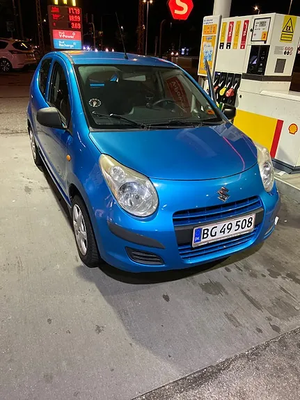 Suzuki Alto 2010 photo 2