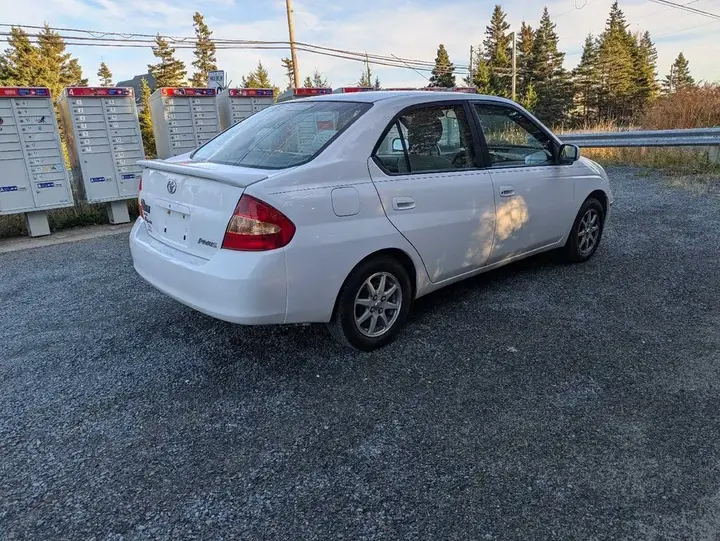 Toyota Prius 2003 photo 2