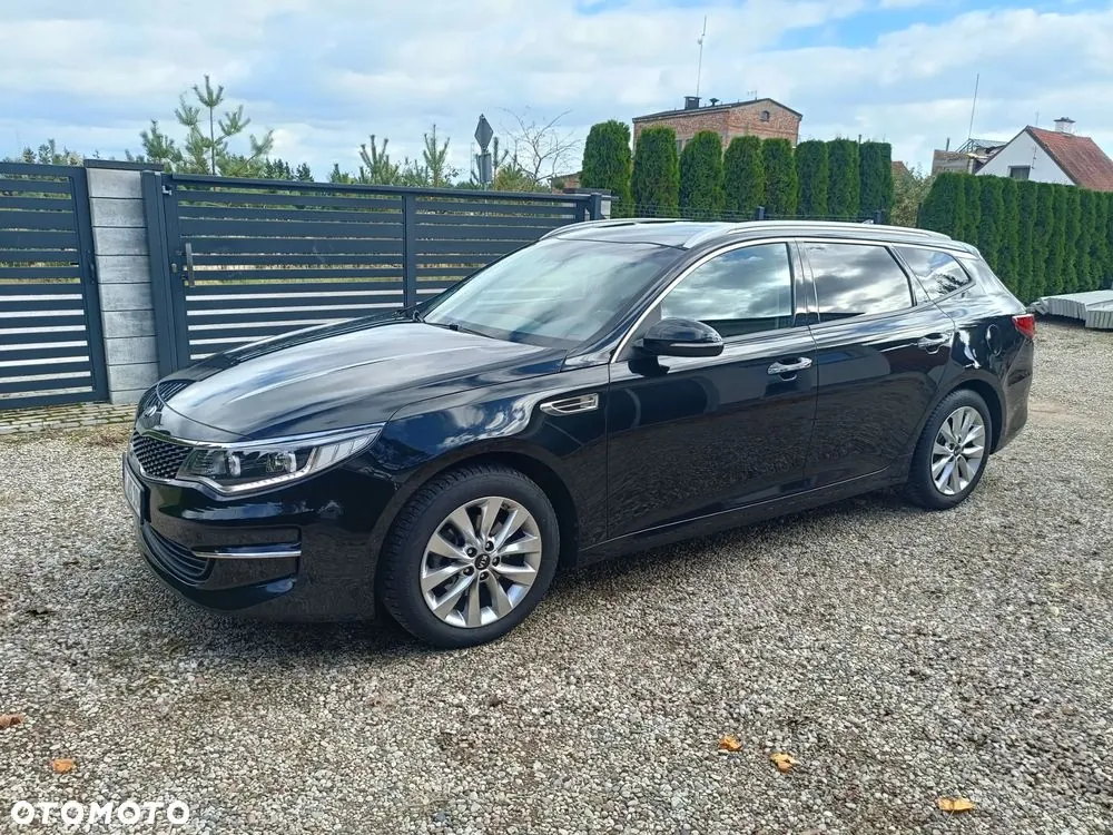 Kia Optima 2017 photo 2