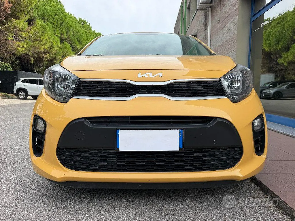 Kia Picanto 2023 photo 2