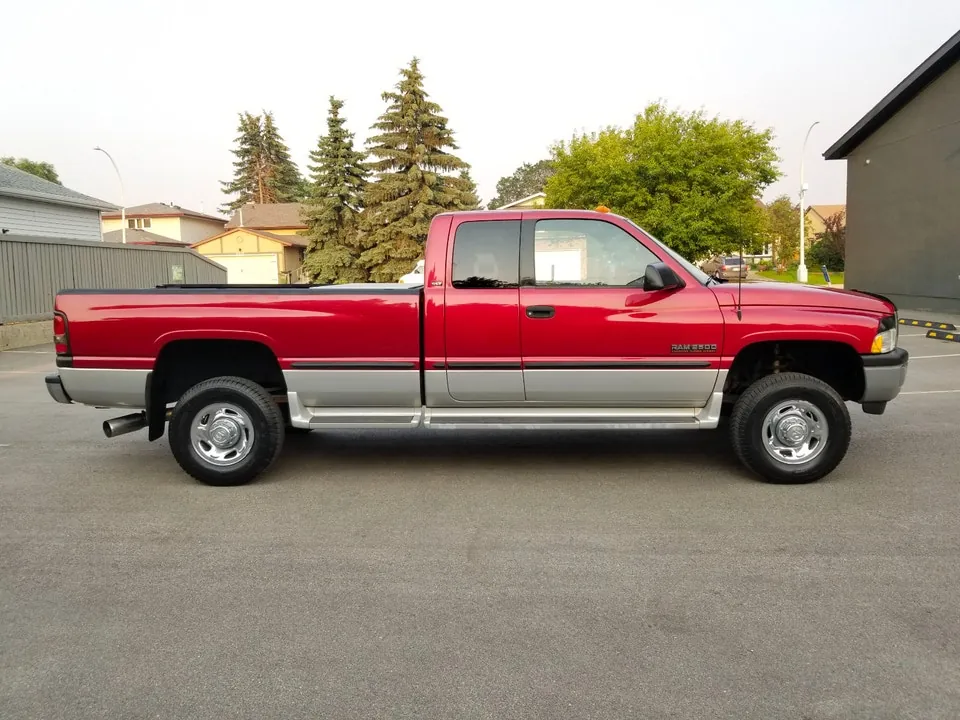 Dodge Ram 2500 1998 photo 2