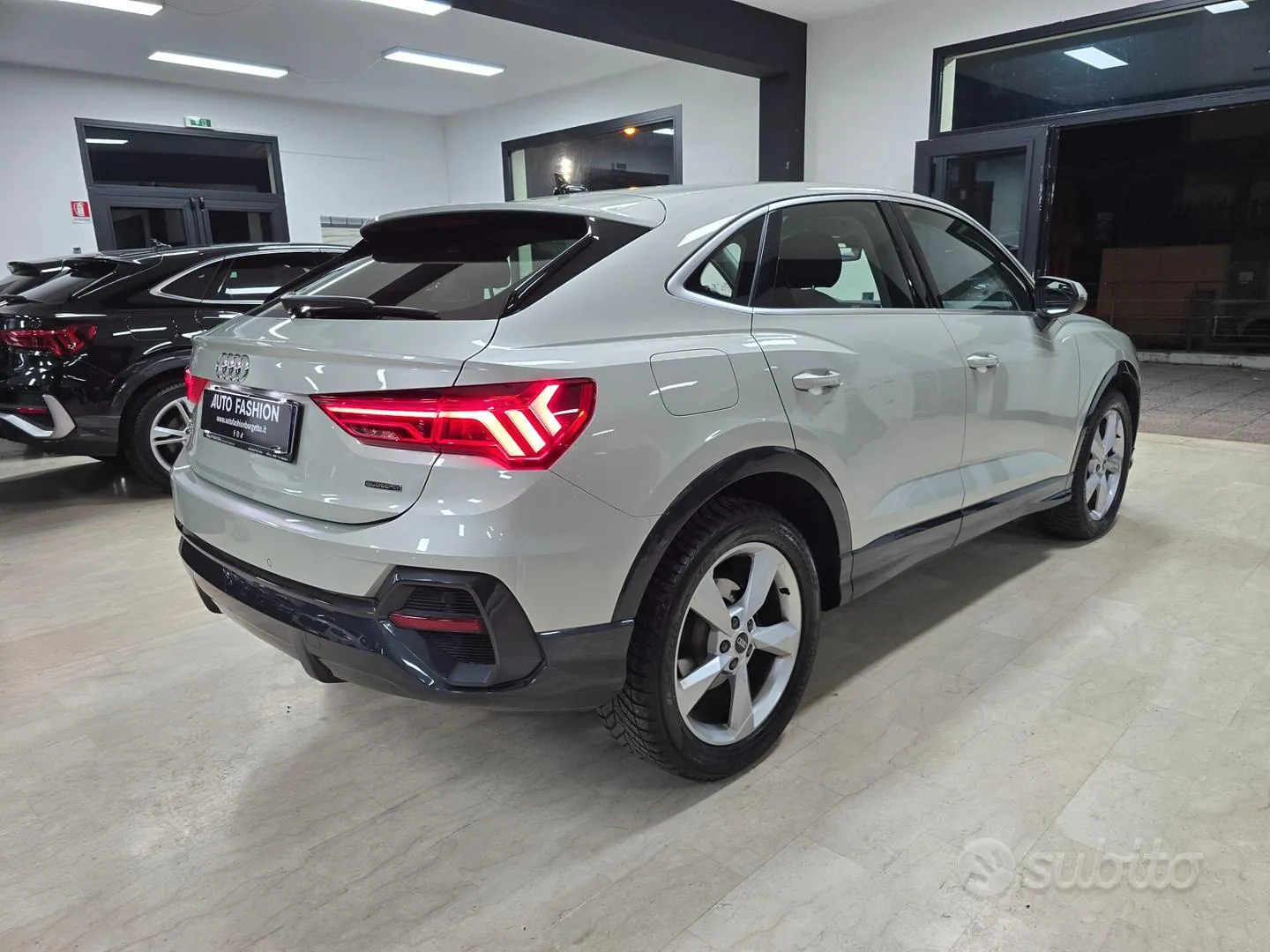 Audi Q3 2021 photo 5